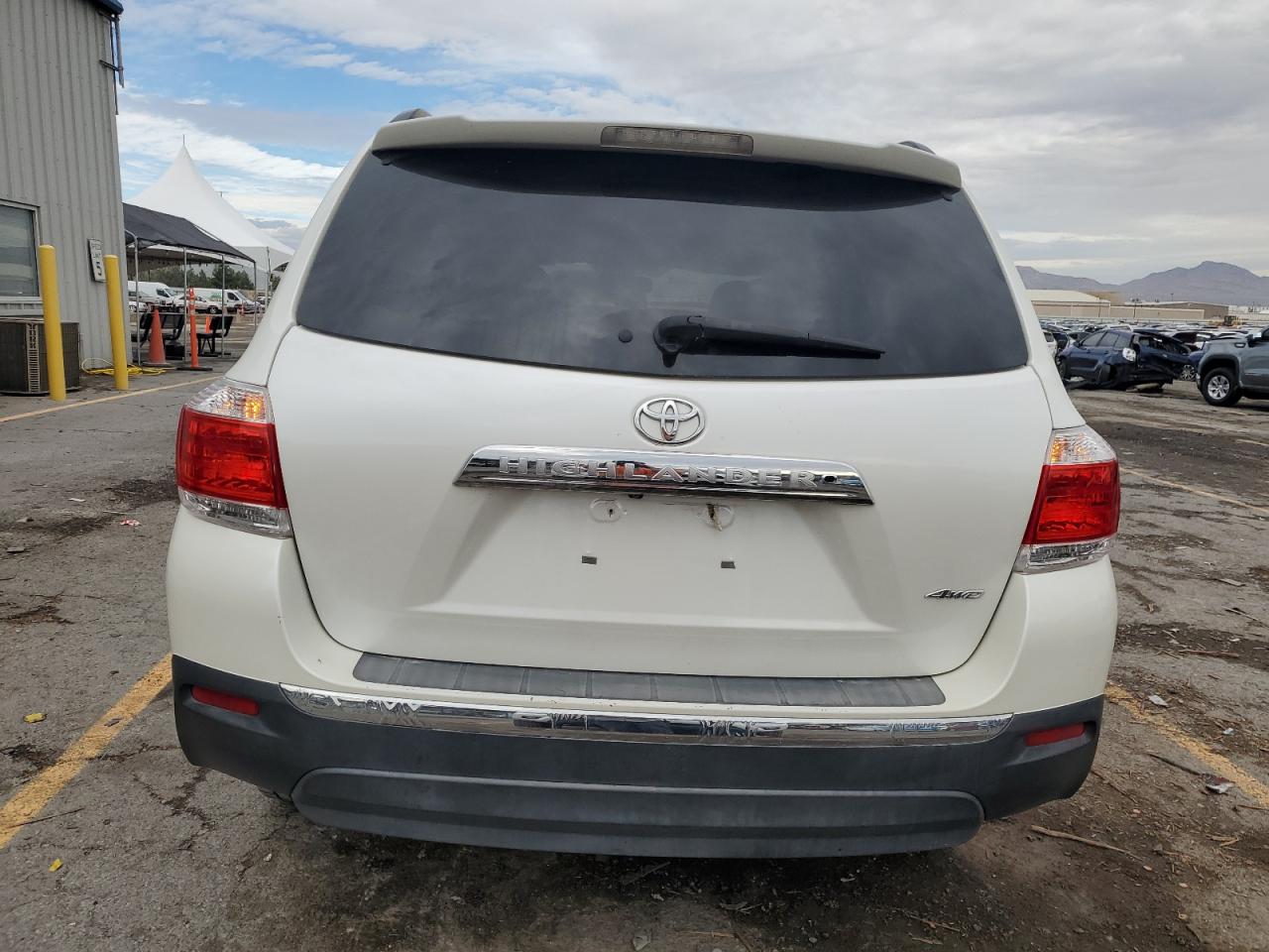 TOYOTA HIGHLANDER LIMITED