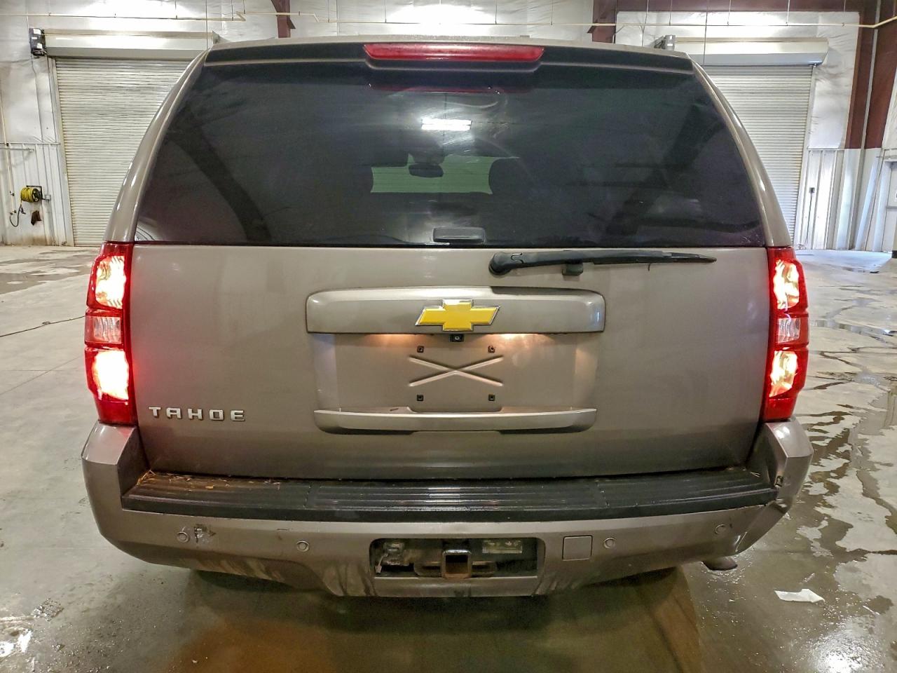 CHEVROLET TAHOE K1500 LS