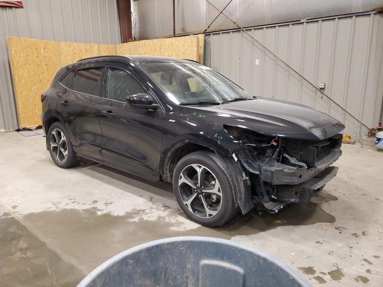 FORD ESCAPE ST LINE SELECT