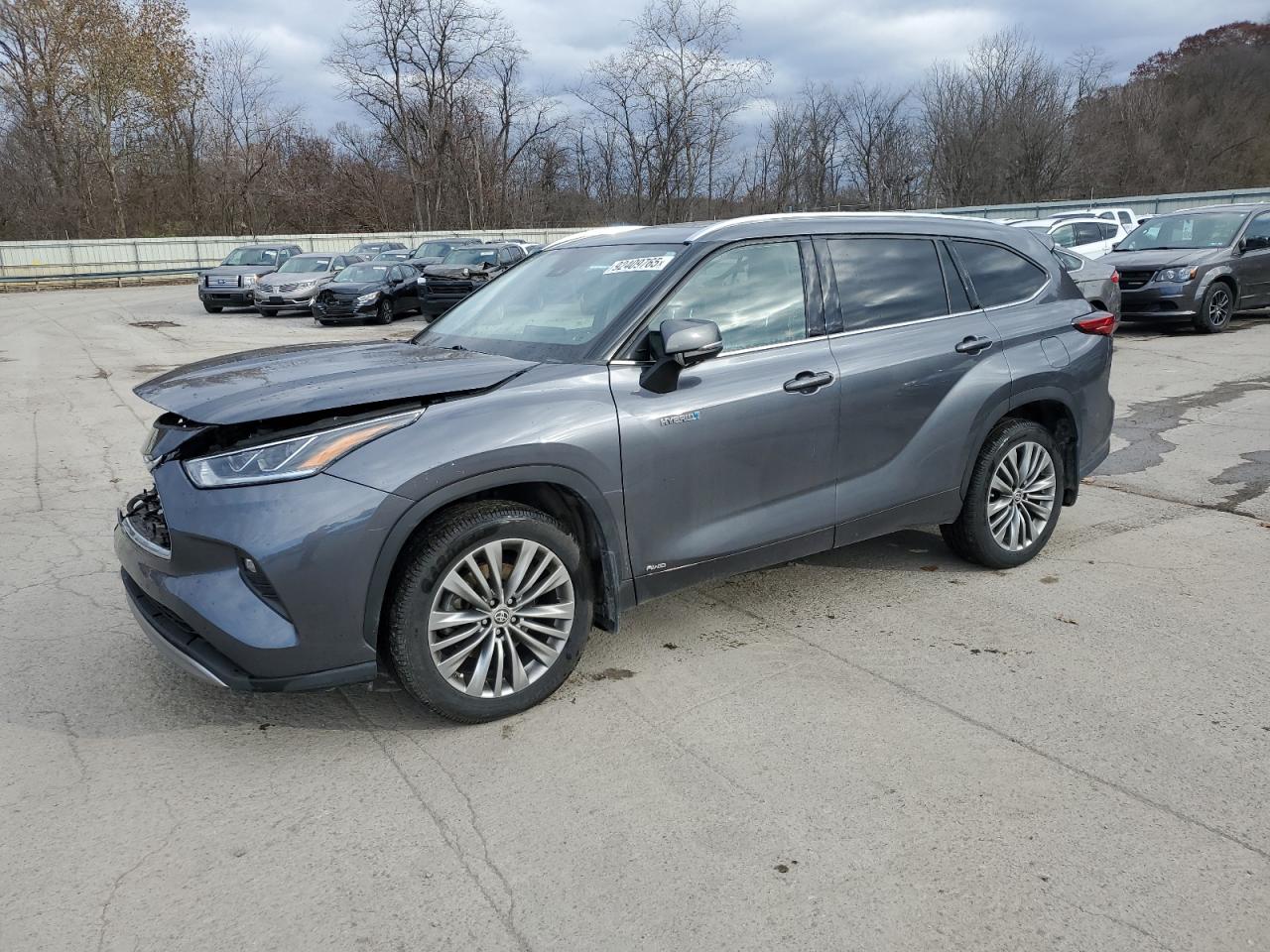 TOYOTA HIGHLANDER HYBRID PLATINUM