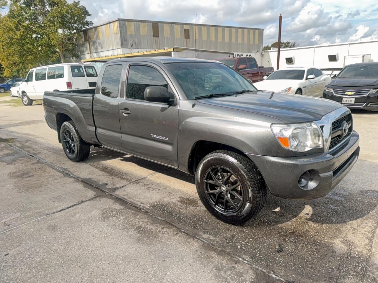 TOYOTA TACOMA ACCESS CAB