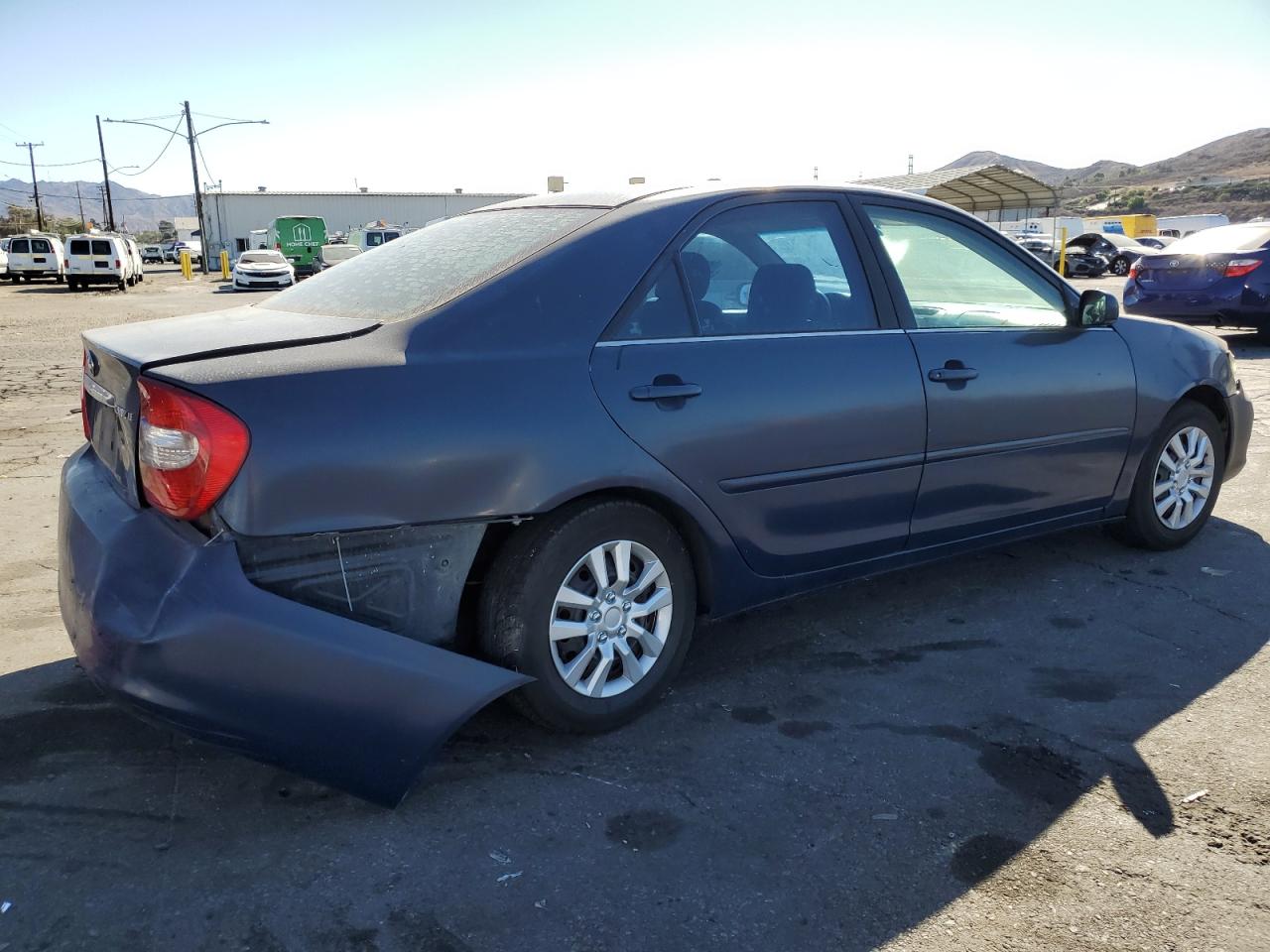 Lot #3315869171 2004 TOYOTA CAMRY LE