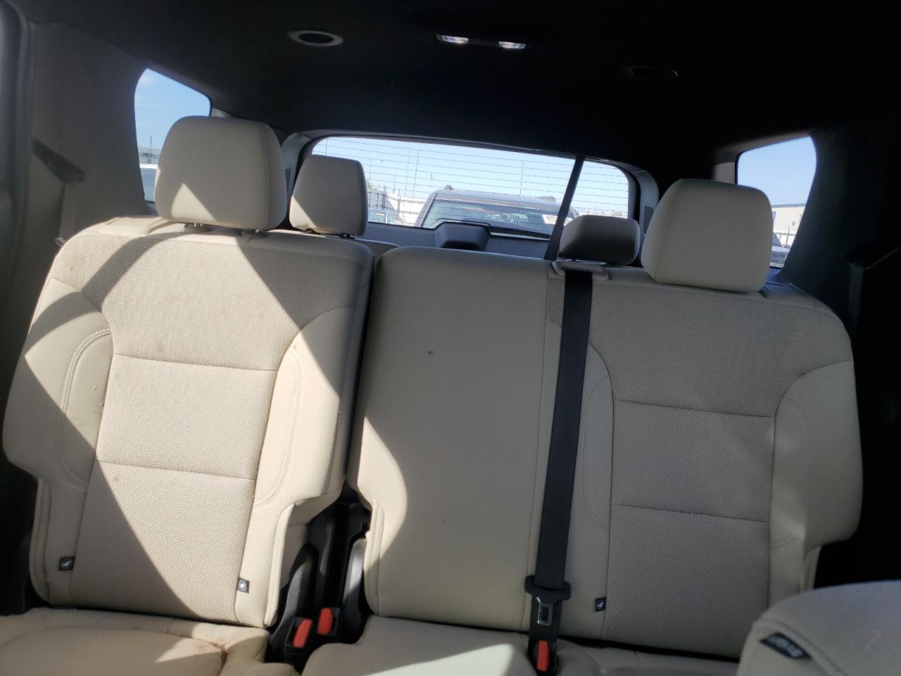 CHEVROLET TRAVERSE LS