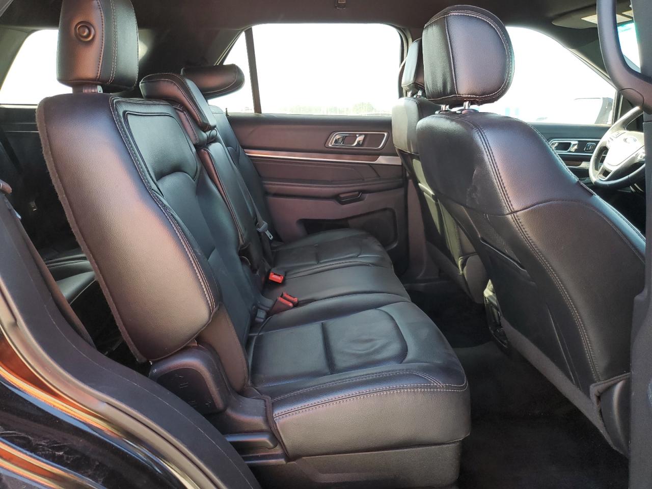 FORD EXPLORER LIMITED