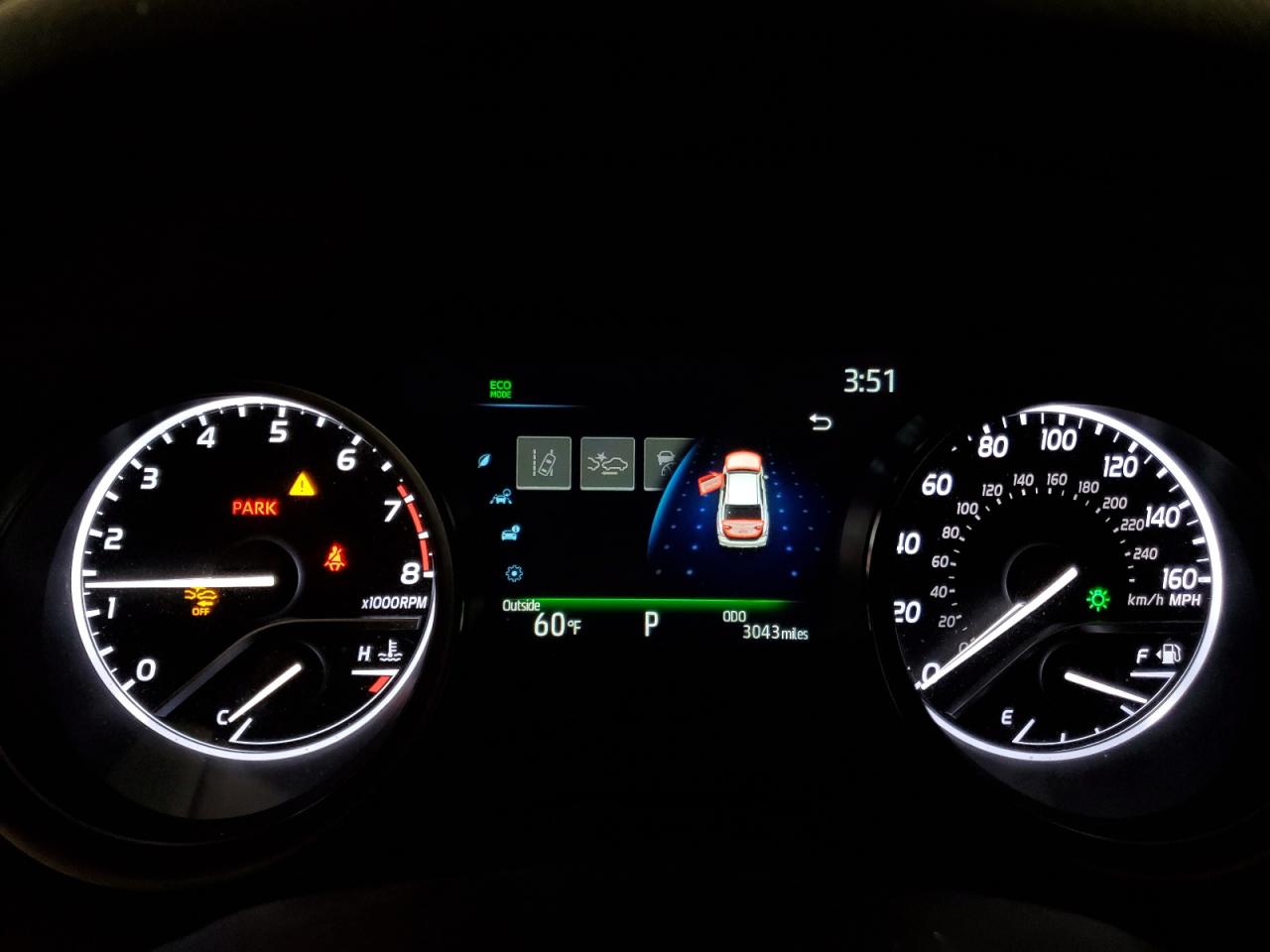 TOYOTA CAMRY SE NIGHT SHADE