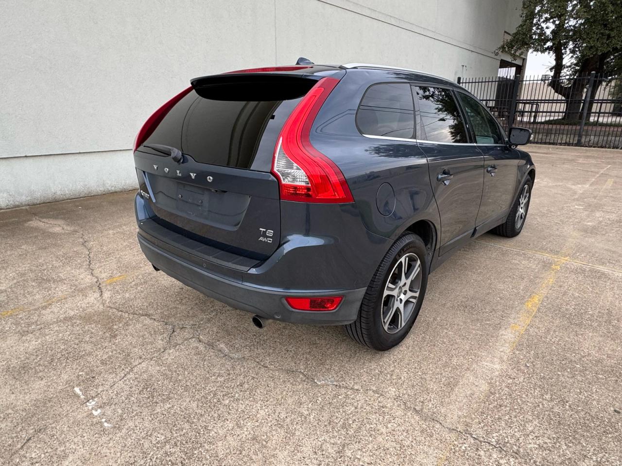 VOLVO XC60 T6