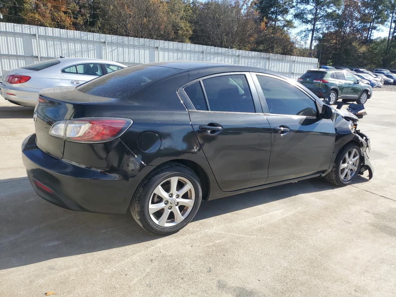 MAZDA 3 I