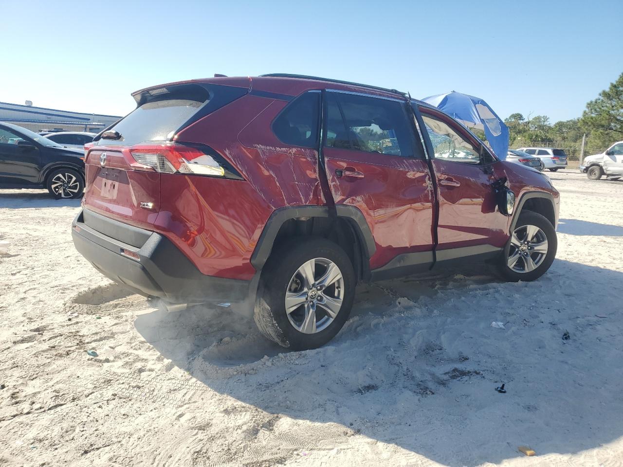 TOYOTA RAV4 XLE