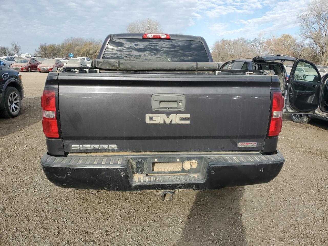 GMC SIERRA K1500 SLE