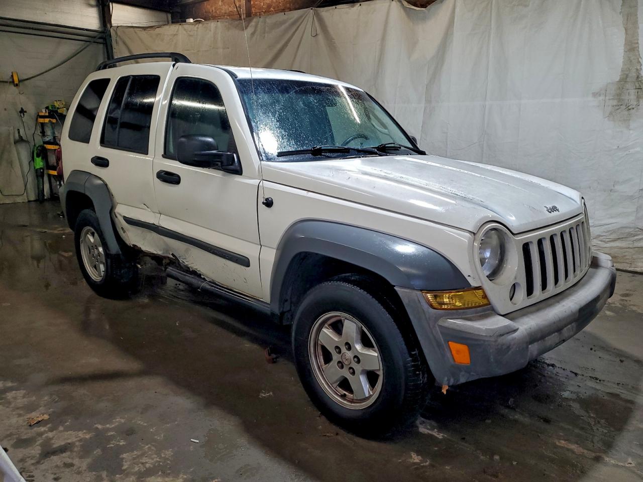 Lot #3311697247 2006 JEEP LIBERTY SP