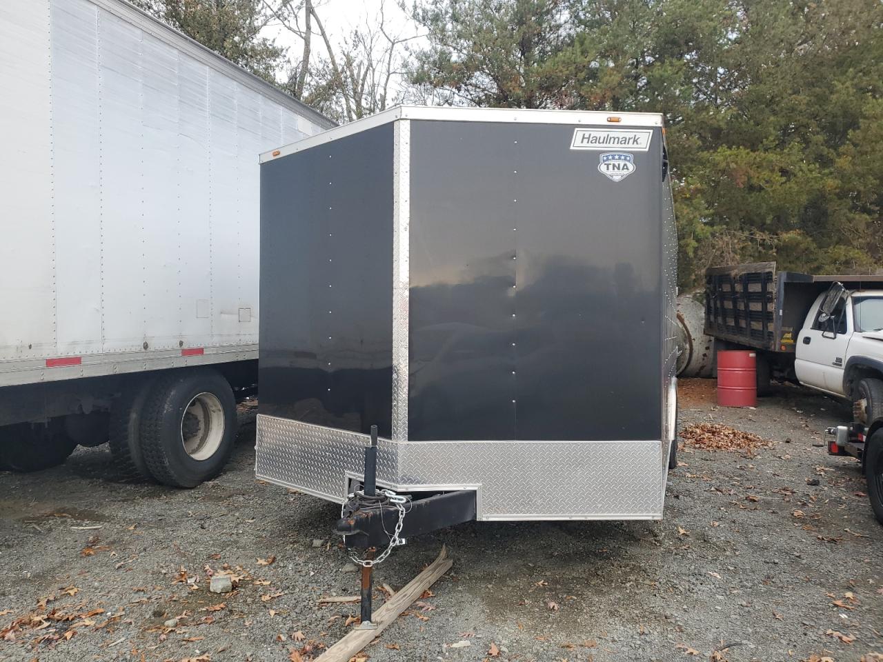 Lot #3286505150 2023 HAULMARK UNKNOWN