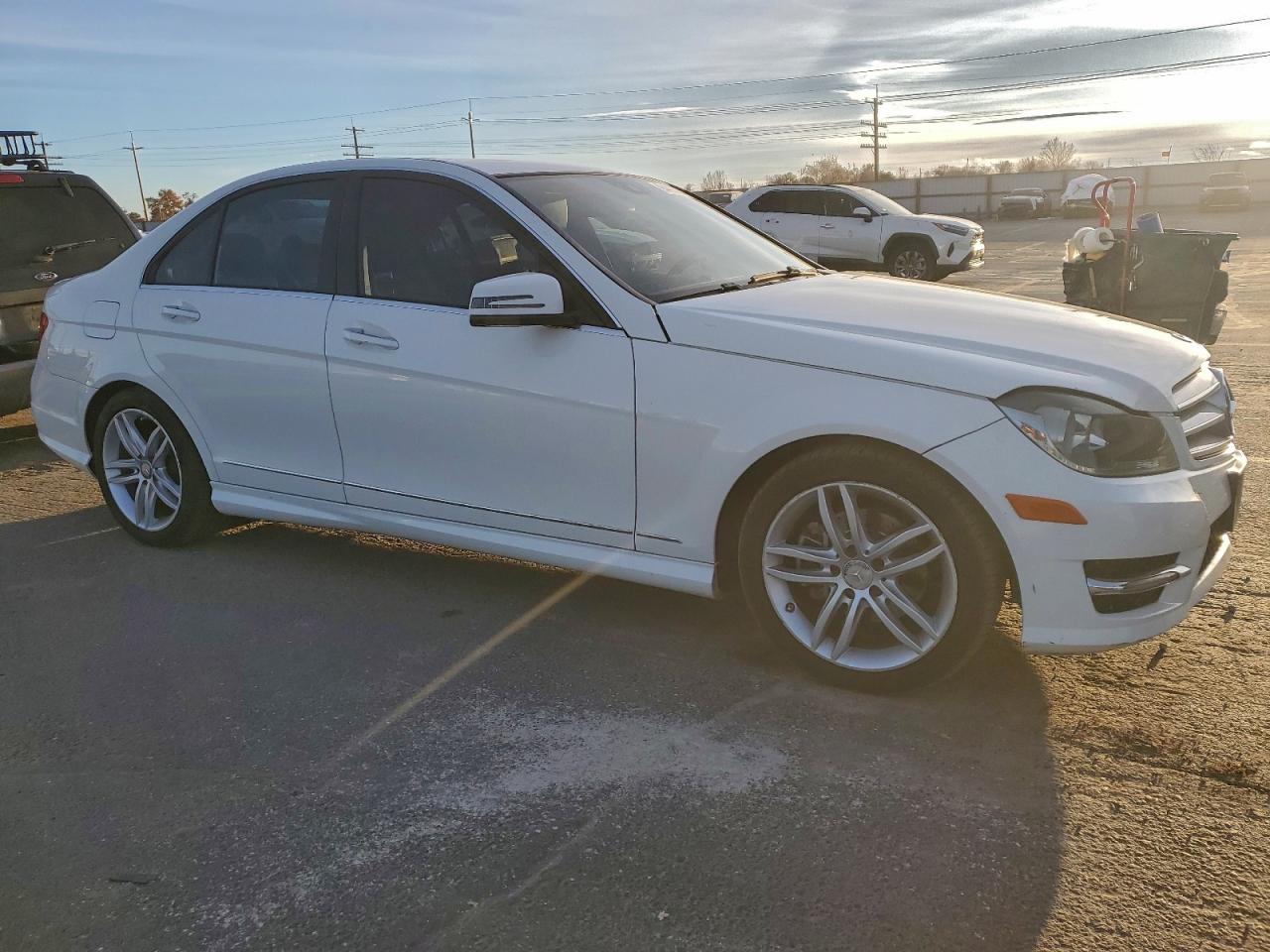 MERCEDES-BENZ C-CLASS 250