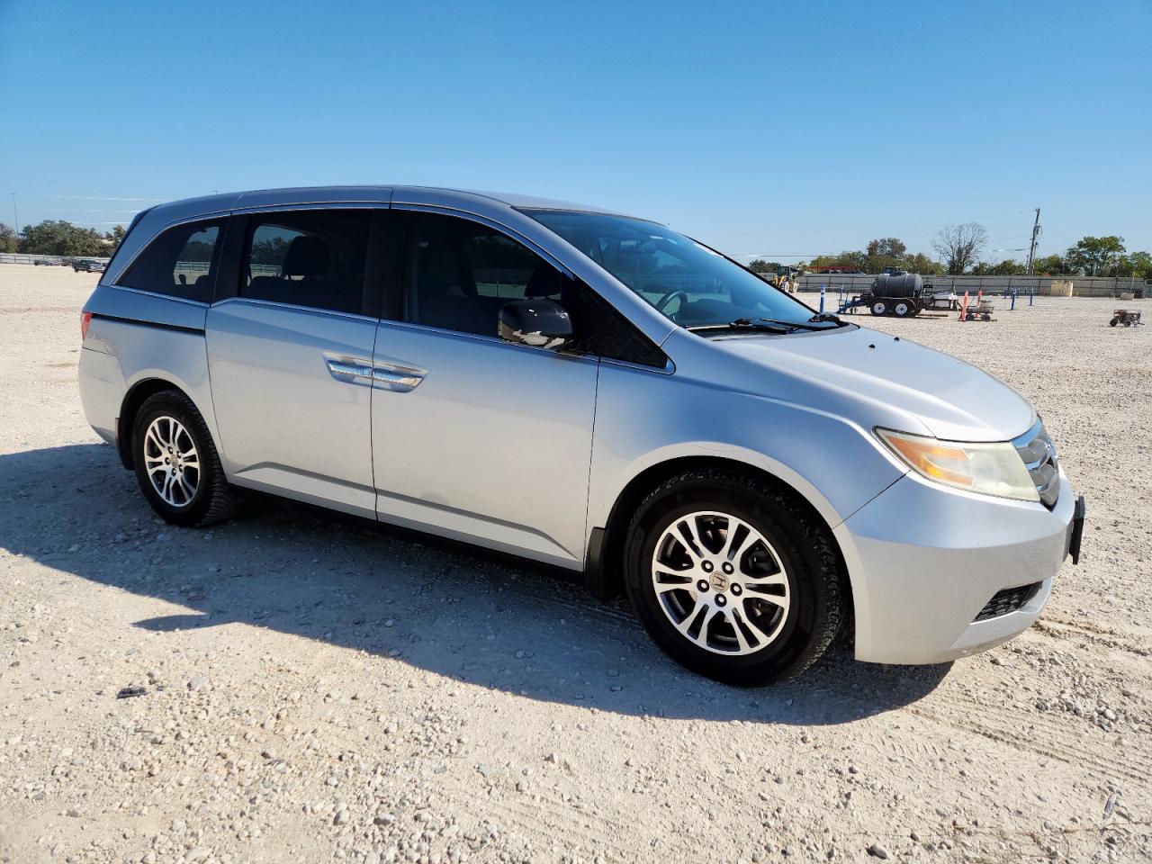 Lot #3318068368 2013 HONDA ODYSSEY EX