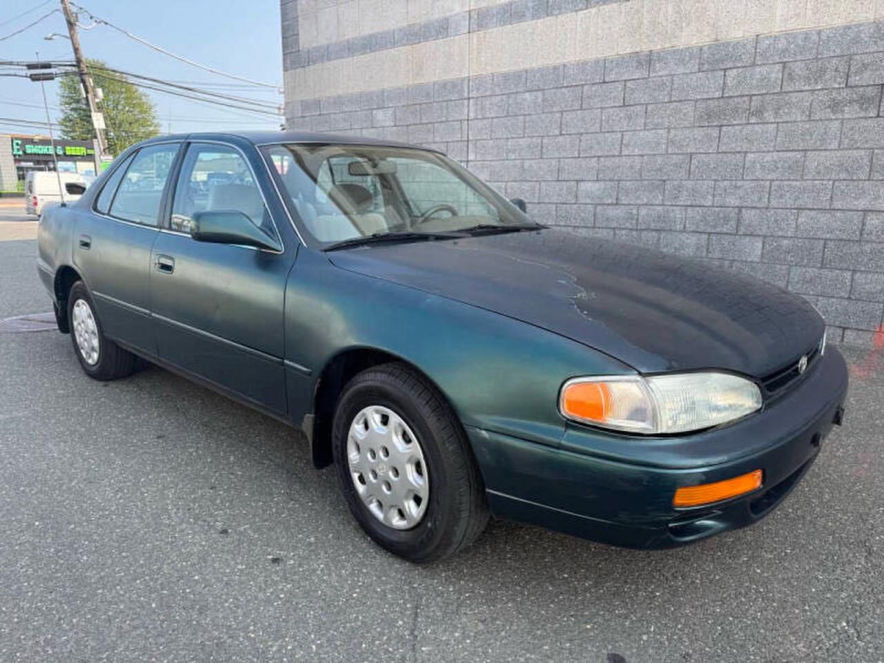 Lot #3286658295 1996 TOYOTA CAMRY DX