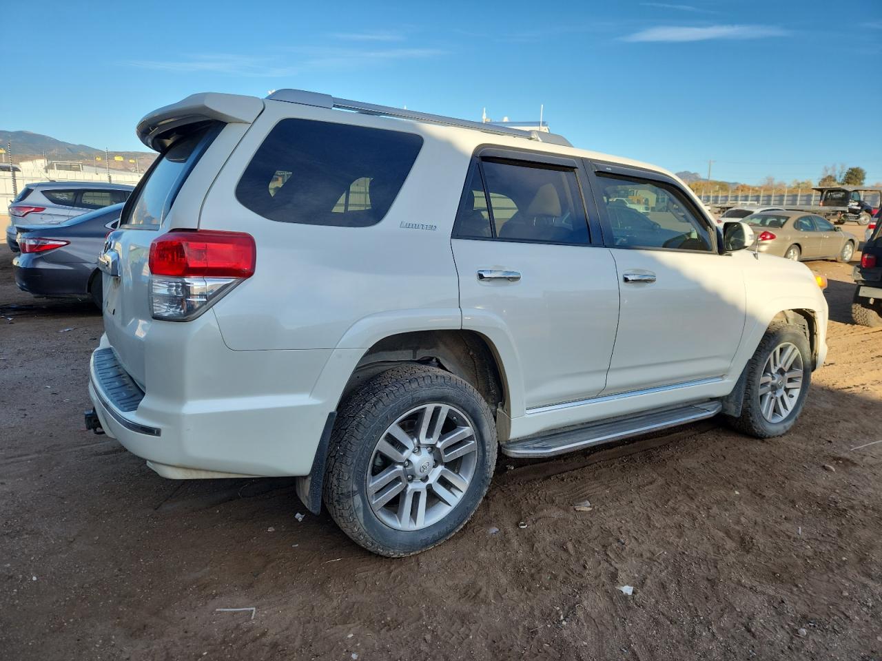 TOYOTA 4RUNNER SR5