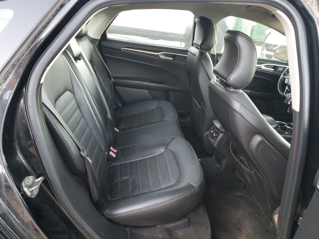 Lot #3301967413 2016 FORD FUSION SE