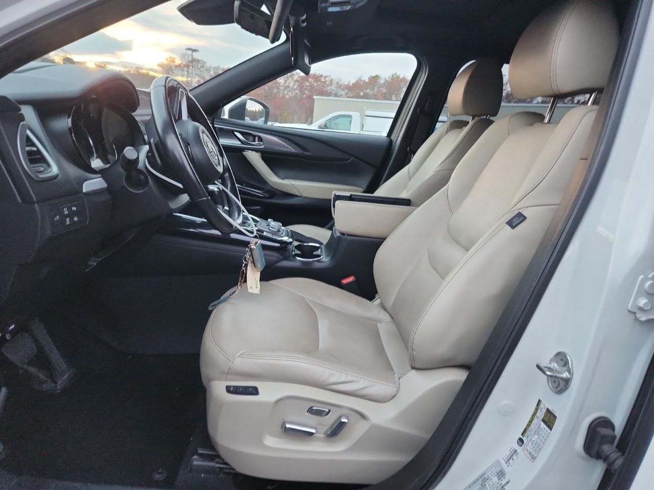 MAZDA CX-9 GRAND TOURING