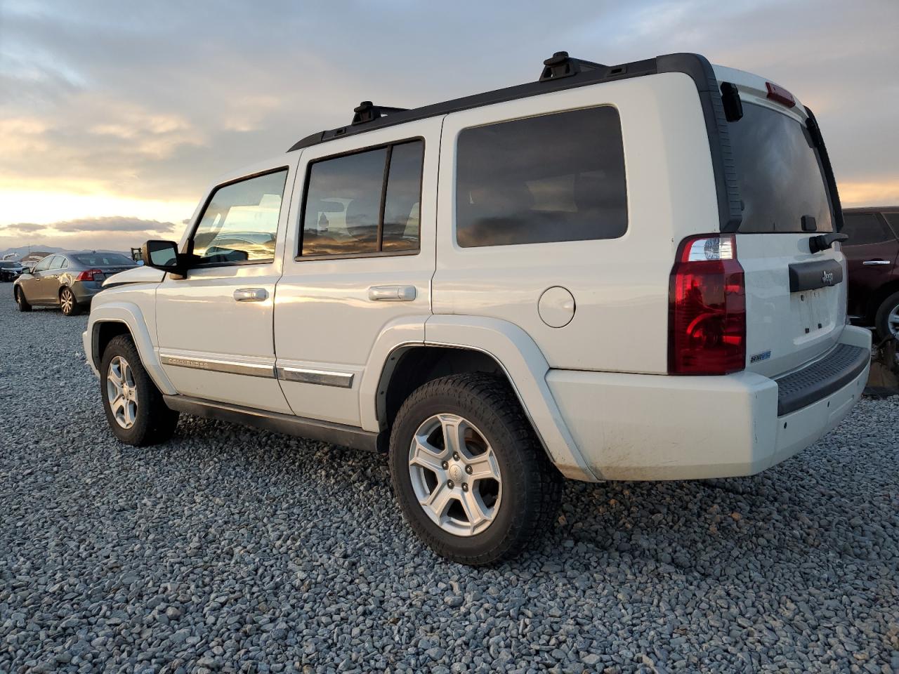 JEEP COMMANDER SPORT