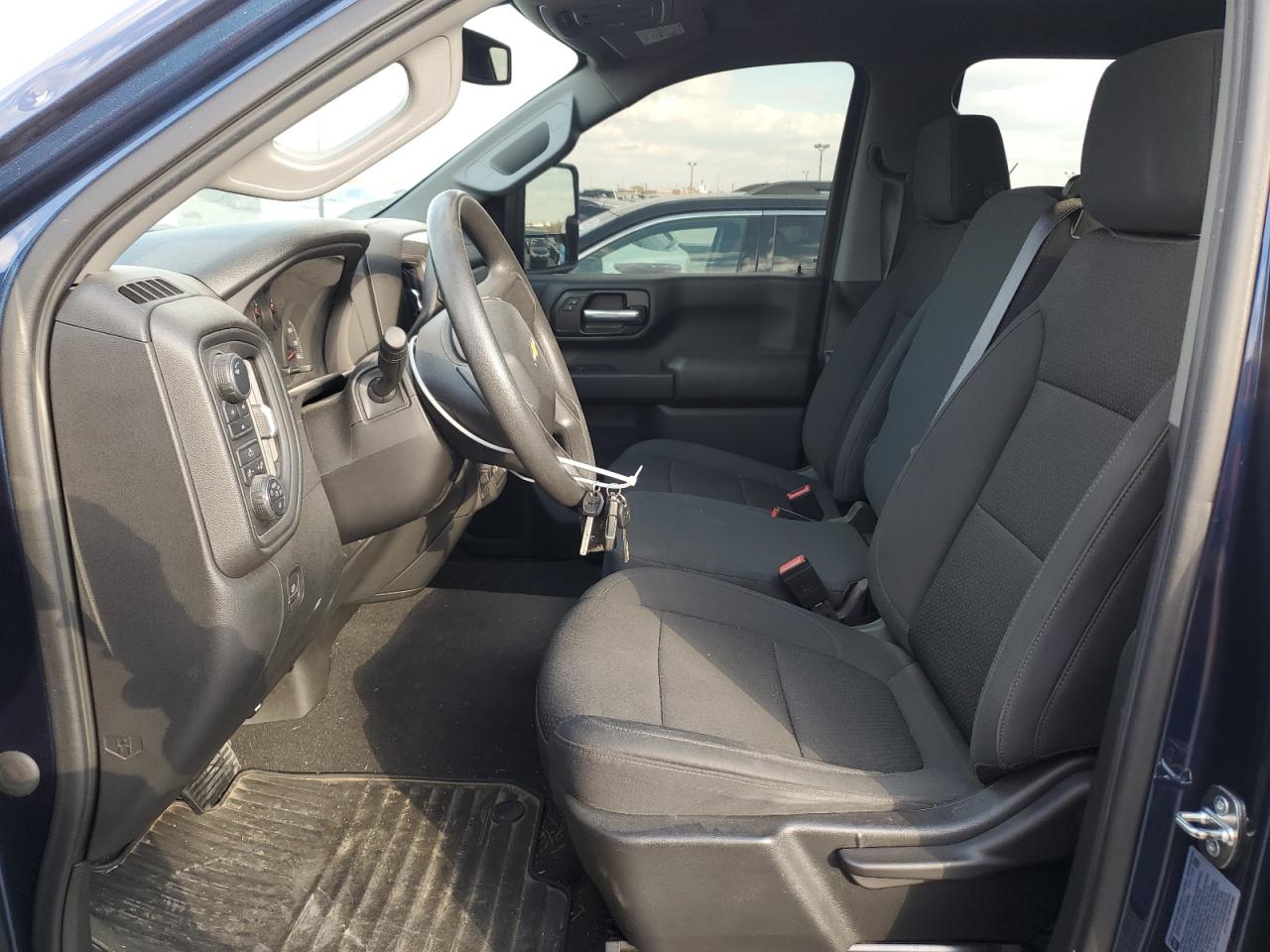 CHEVROLET SILVERADO K2500 CUSTOM