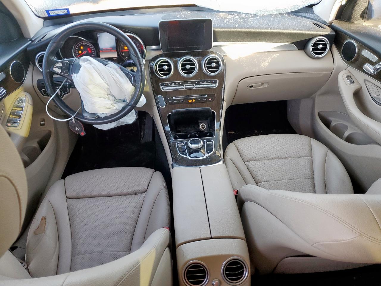 MERCEDES-BENZ GLC-CLASS 300