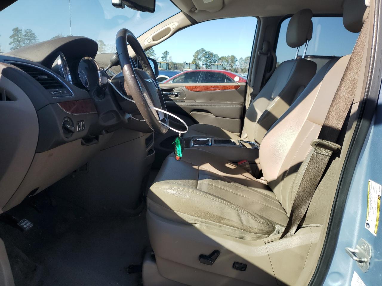 CHRYSLER TOWN & COUNTRY TOURING