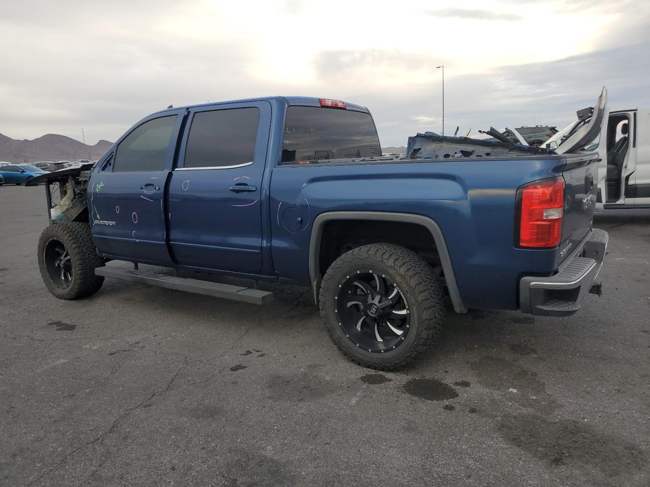 GMC SIERRA K1500 SLE