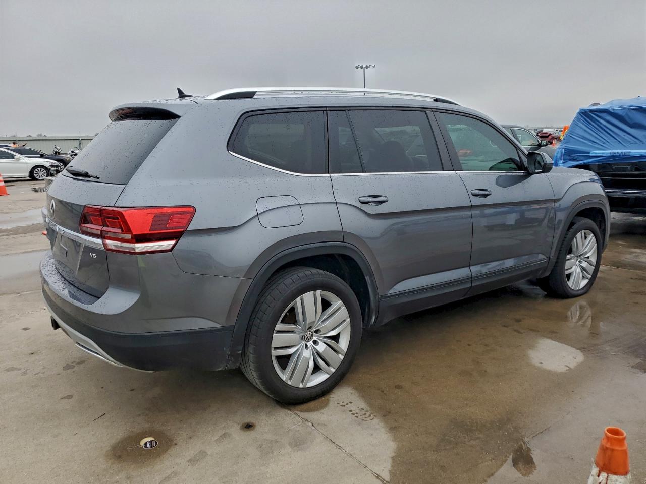 VOLKSWAGEN ATLAS SE