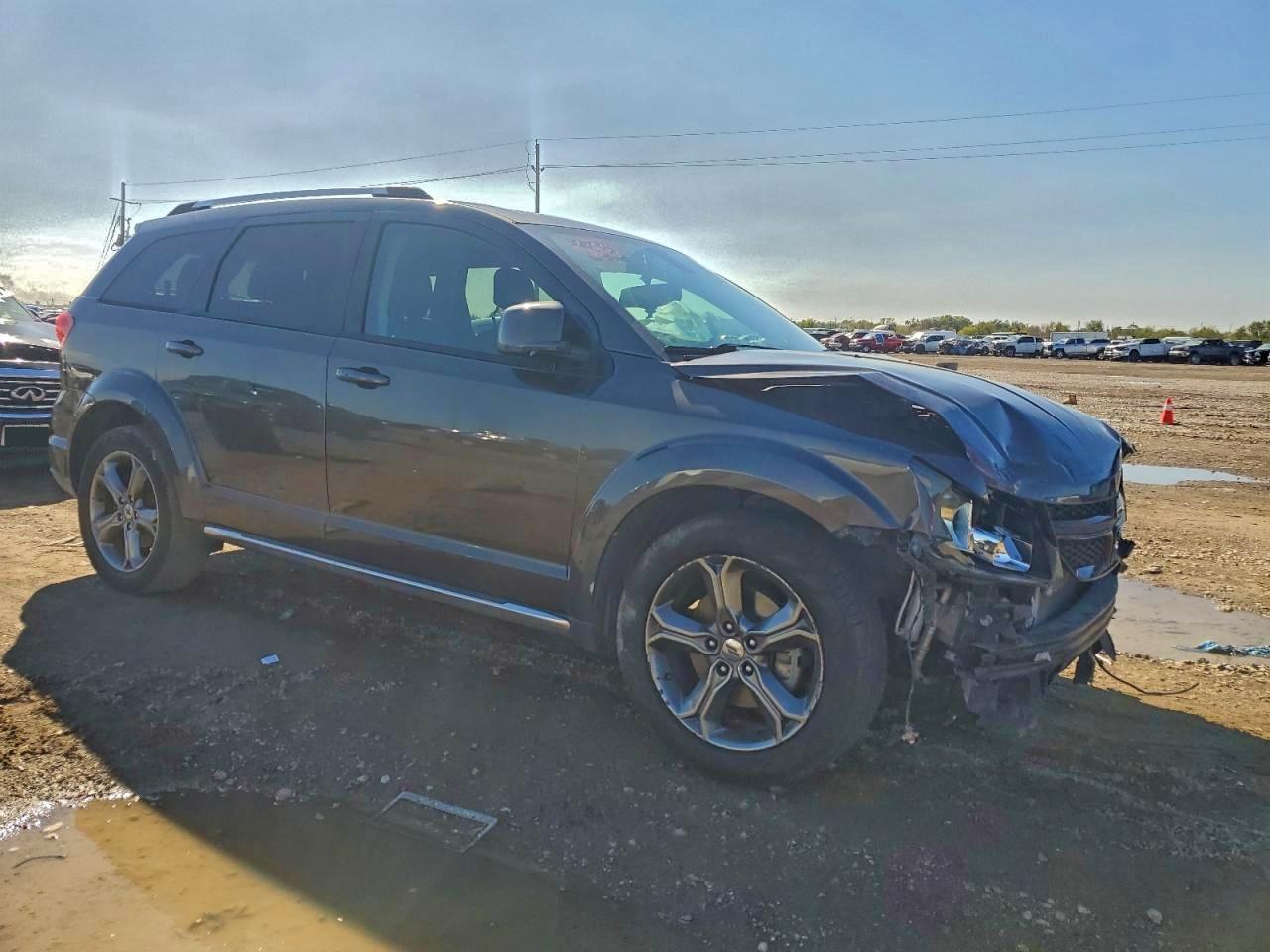 DODGE JOURNEY CROSSROAD