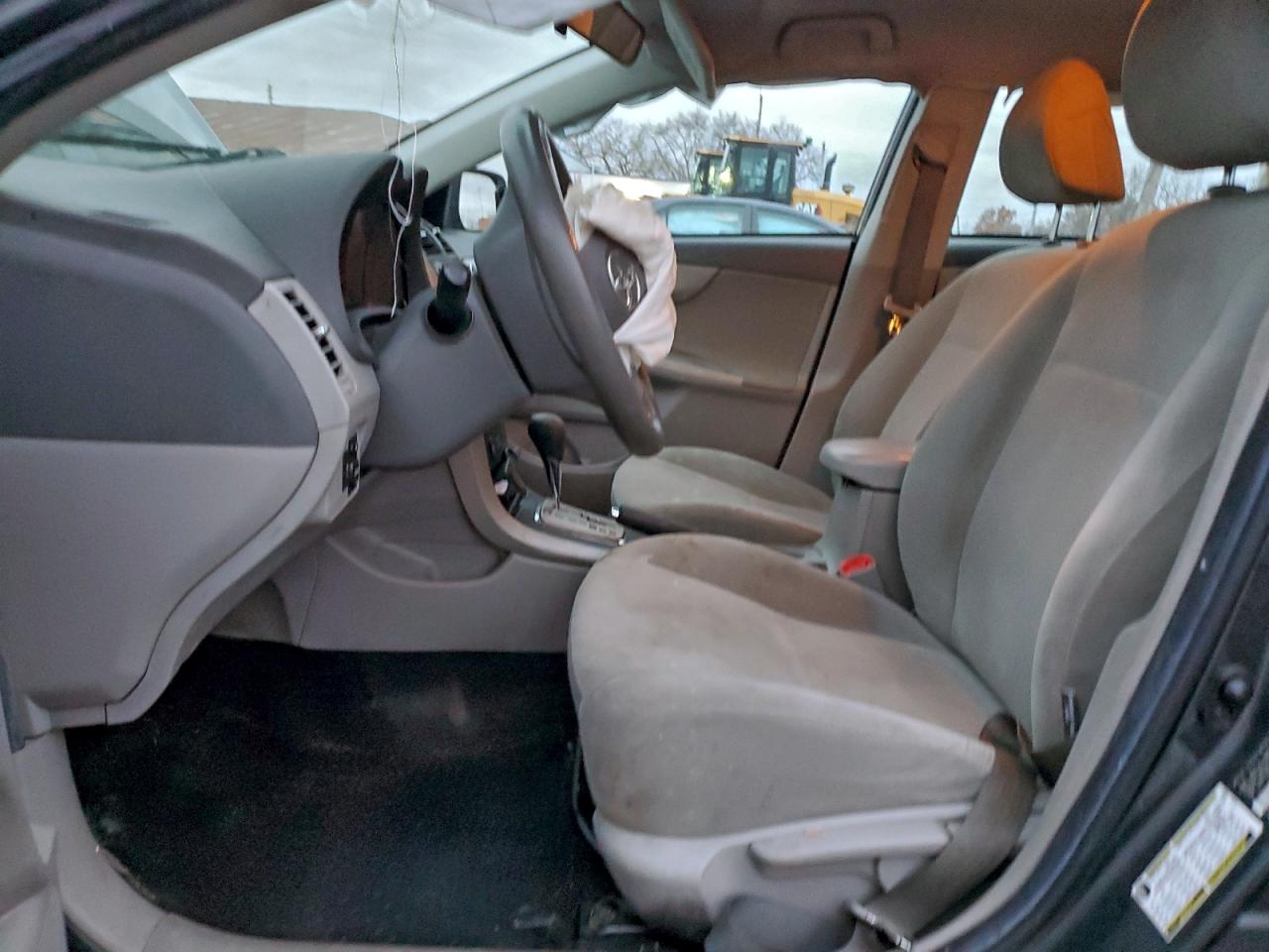 Lot #3317865917 2010 TOYOTA COROLLA BA