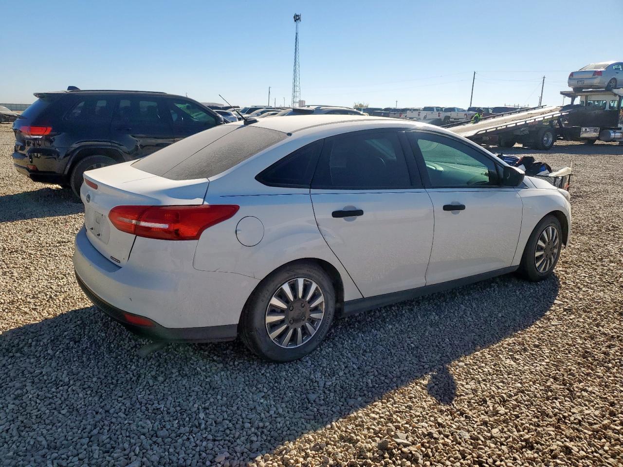 Lot #3302699101 2015 FORD FOCUS