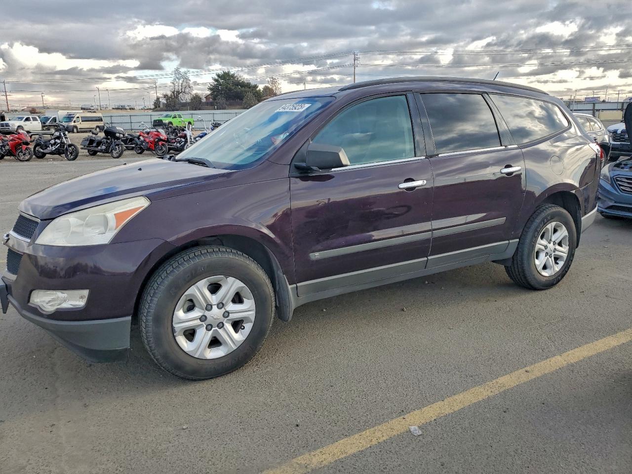 CHEVROLET TRAVERSE LS