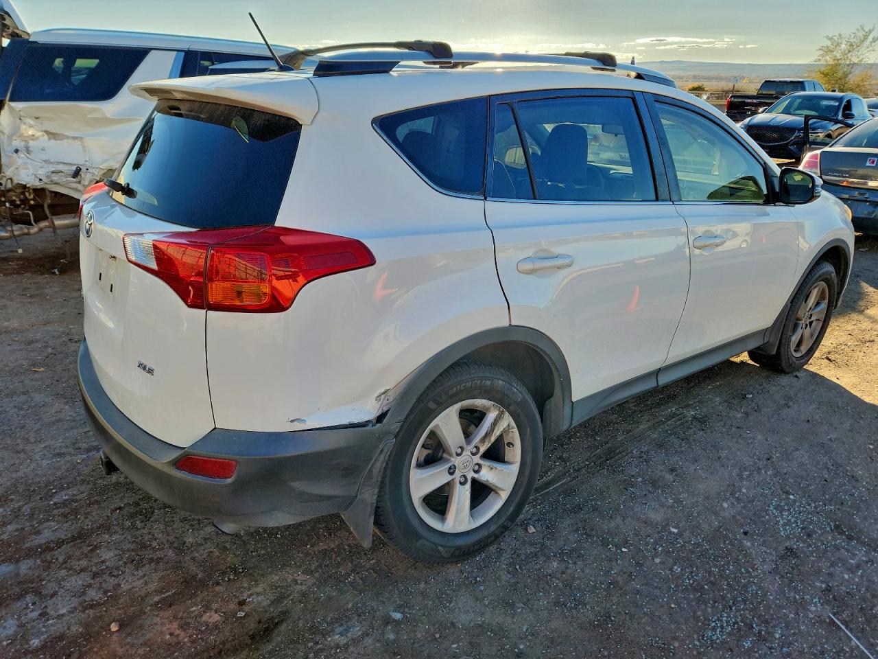 TOYOTA RAV4 XLE