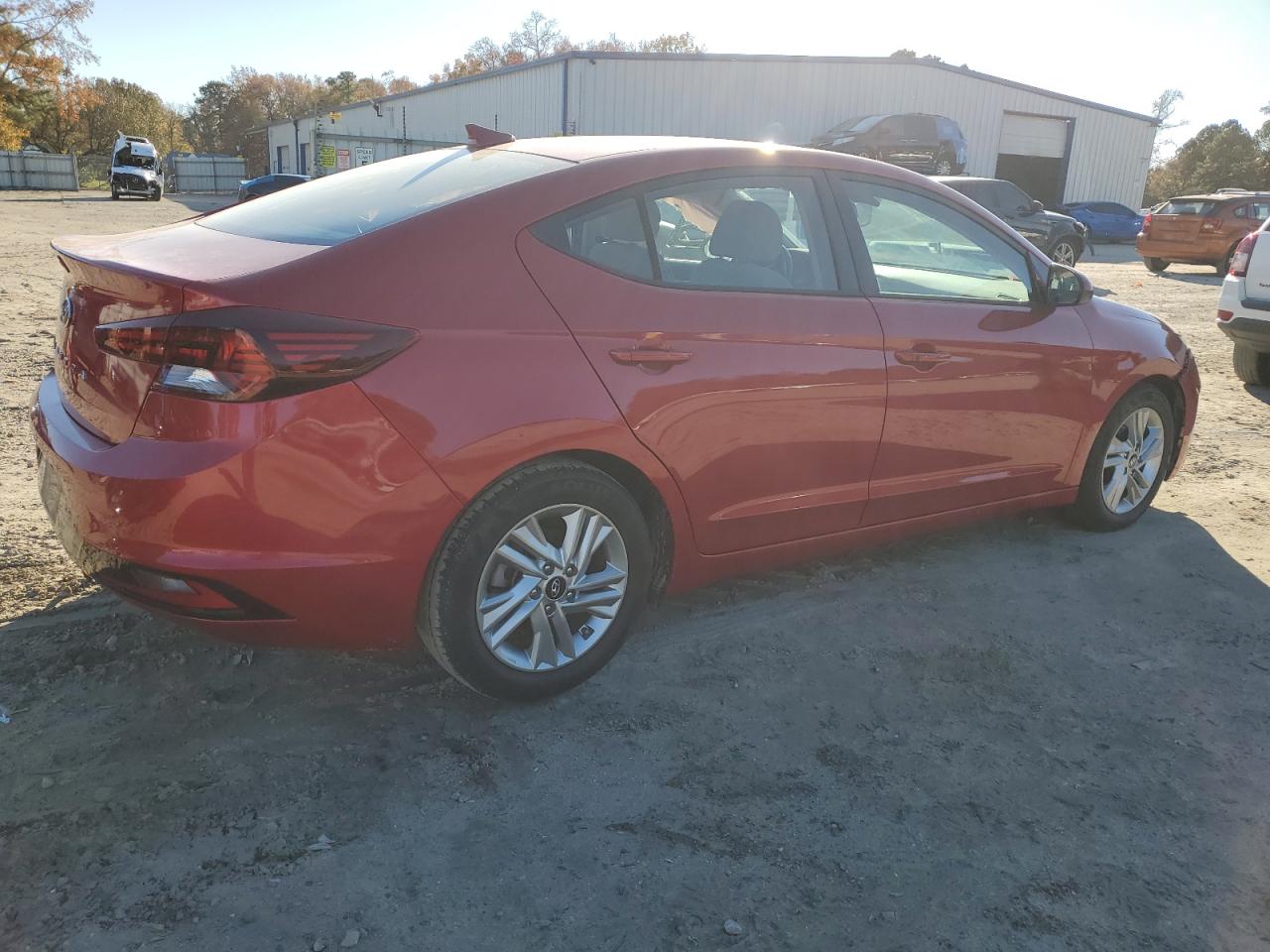 HYUNDAI ELANTRA SEL