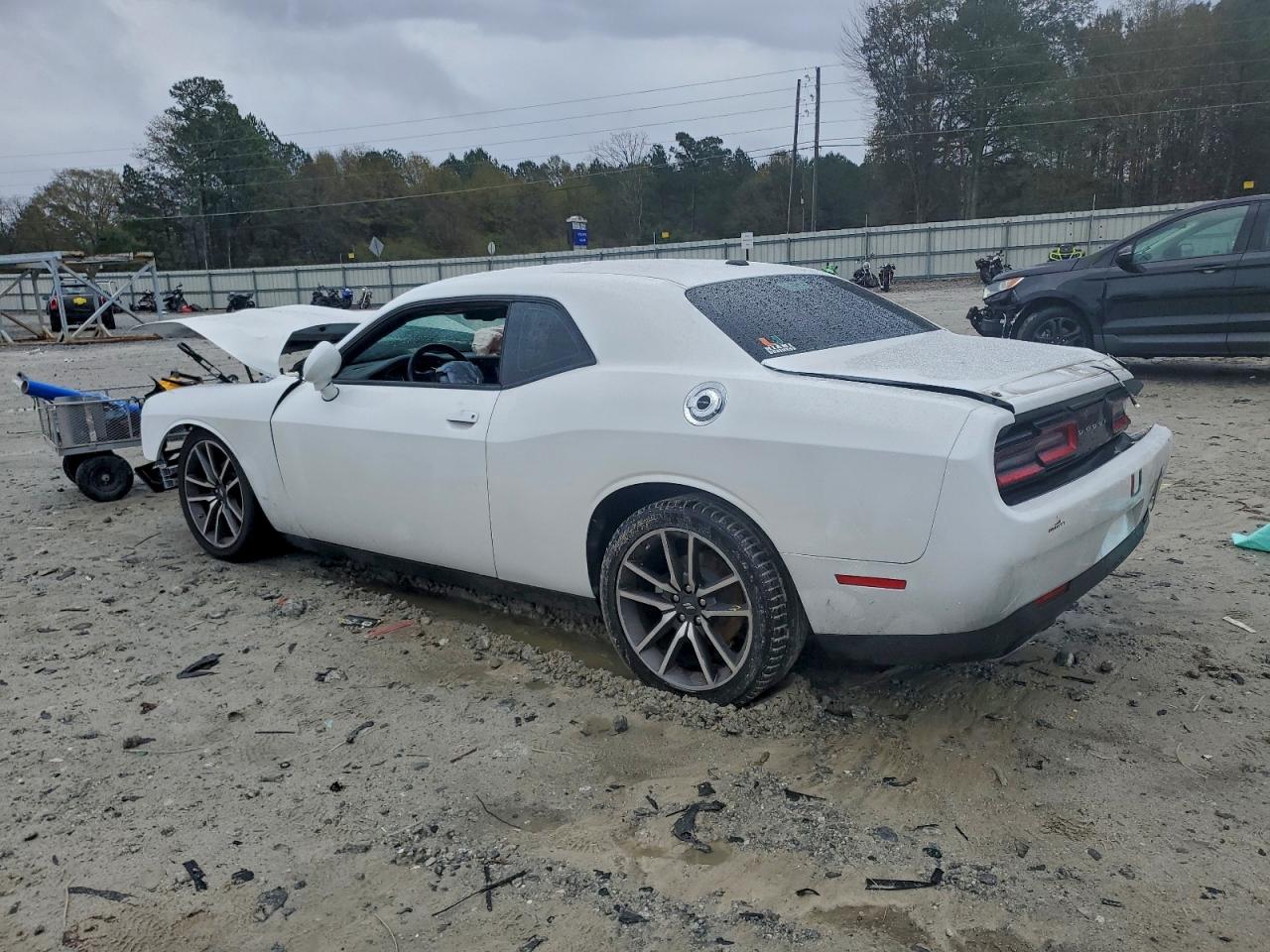 Lot #3315951119 2023 DODGE CHALLENGER