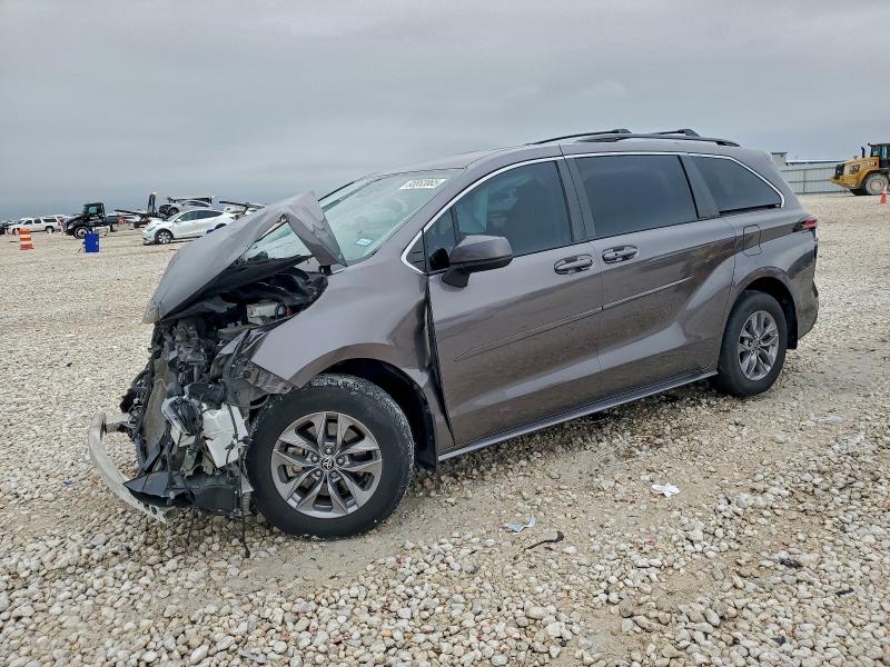 2022 TOYOTA SIENNA LE #3306409526