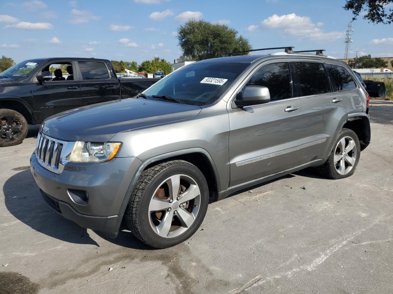 JEEP GRAND CHEROKEE LAREDO