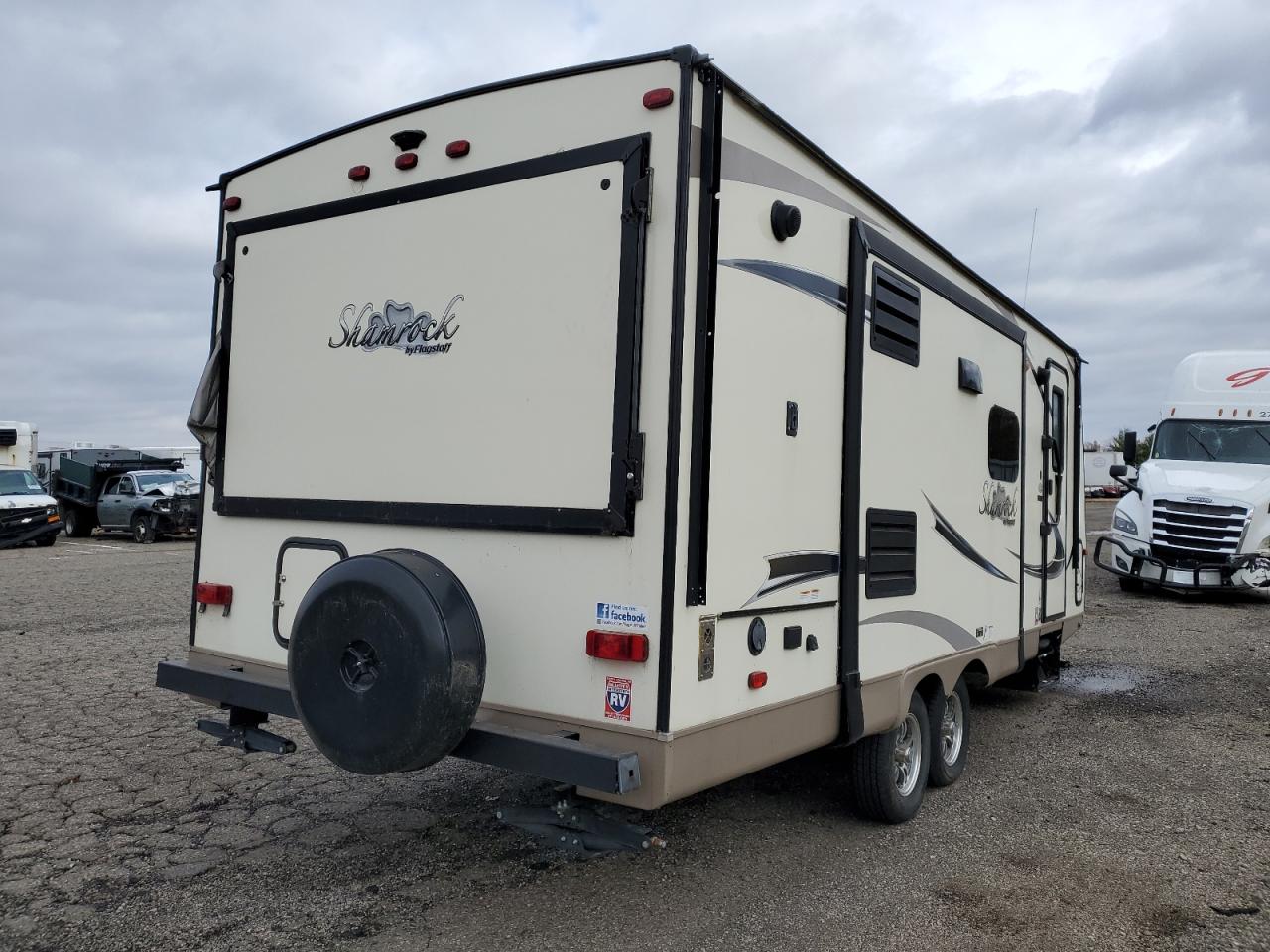 Lot #3301629626 2017 FLAG STAFF 23IKSS