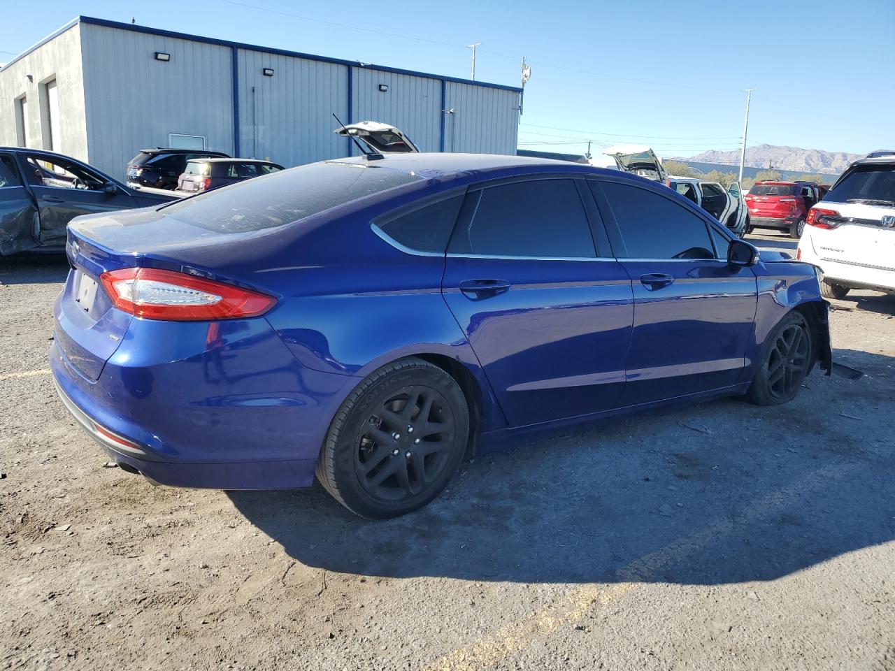 FORD FUSION SE