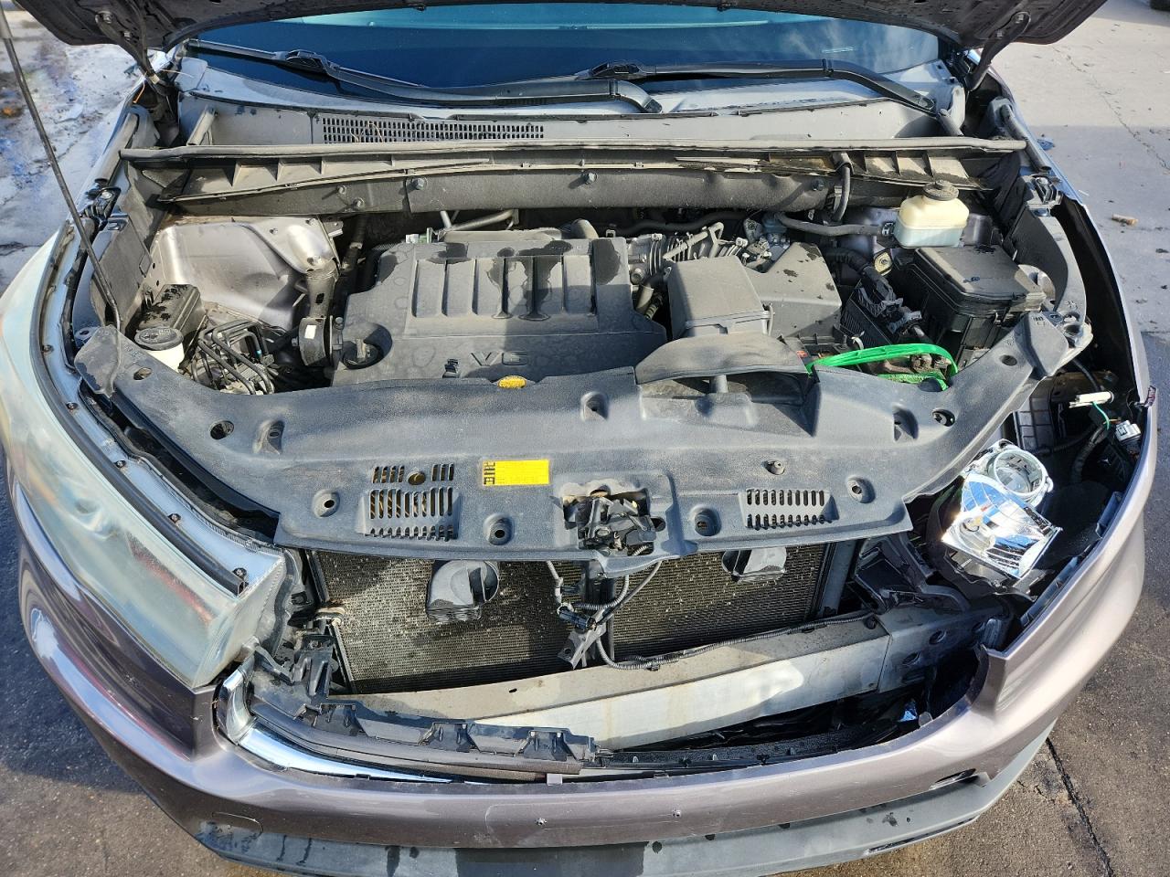 TOYOTA HIGHLANDER XLE