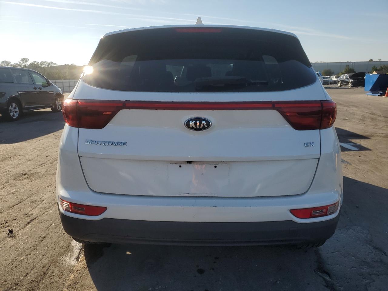 KIA SPORTAGE EX