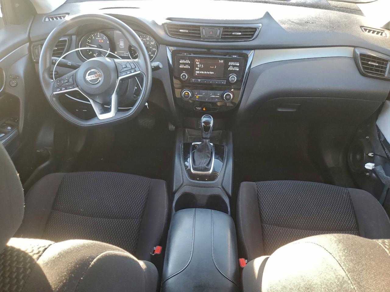 NISSAN ROGUE SPORT S