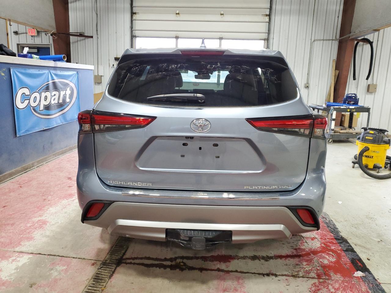 TOYOTA HIGHLANDER PLATINUM