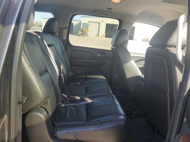 2011 CHEVROLET SUBURBAN K #3287594022
