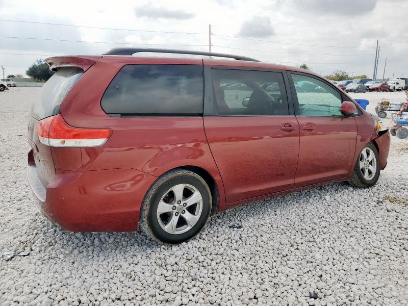 2011 TOYOTA SIENNA LE #3296541413