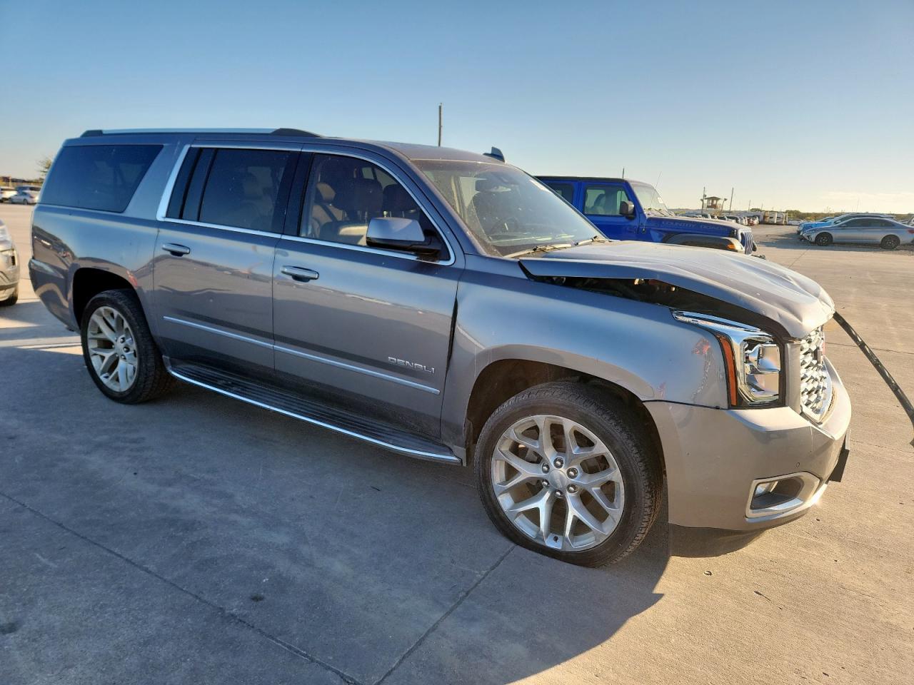 GMC YUKON DENALI