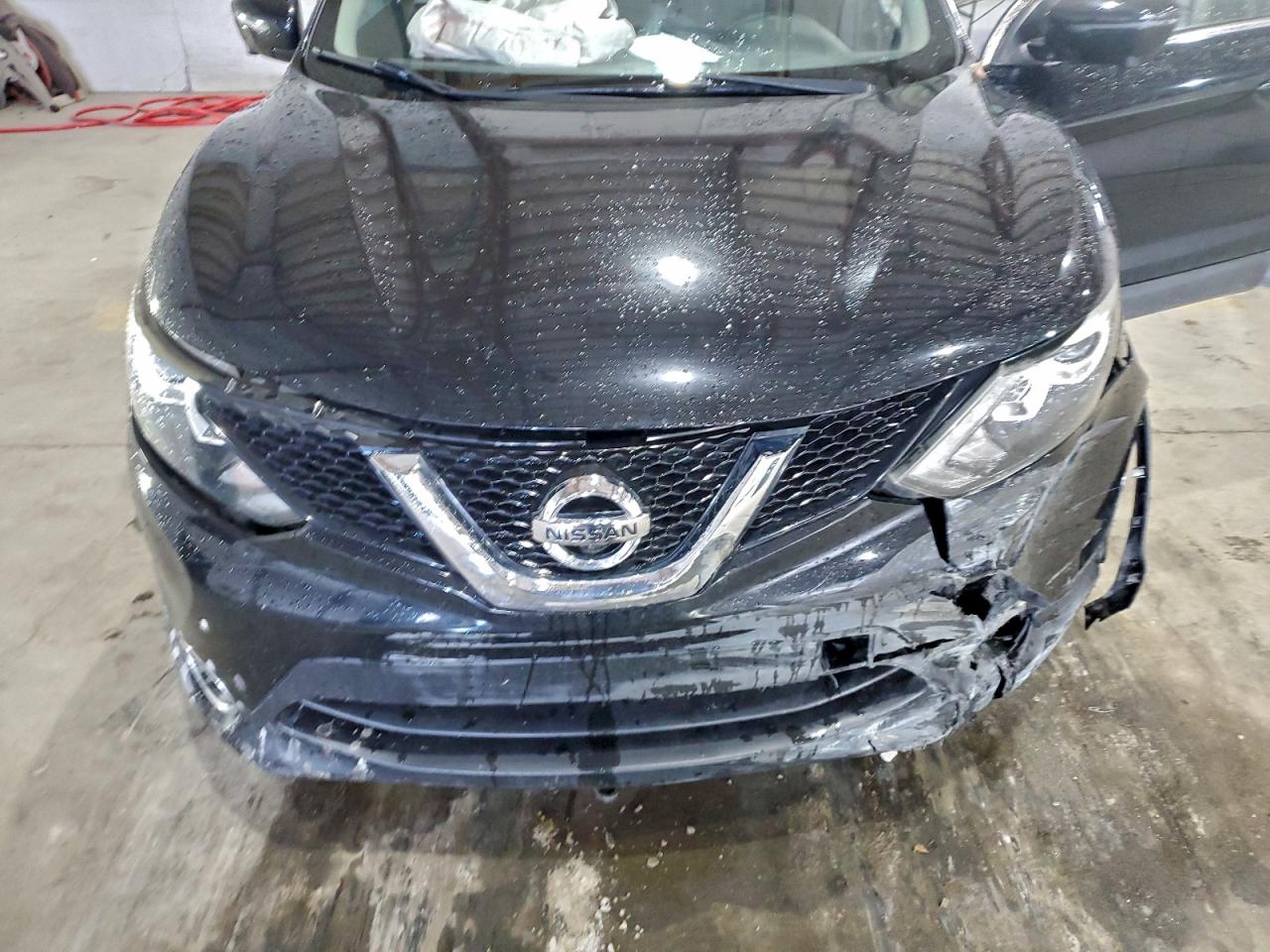 NISSAN ROGUE SPORT S