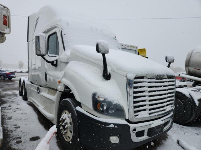 Global Auto Auctions: 2019 FREIGHTLINER CASCADIA 1