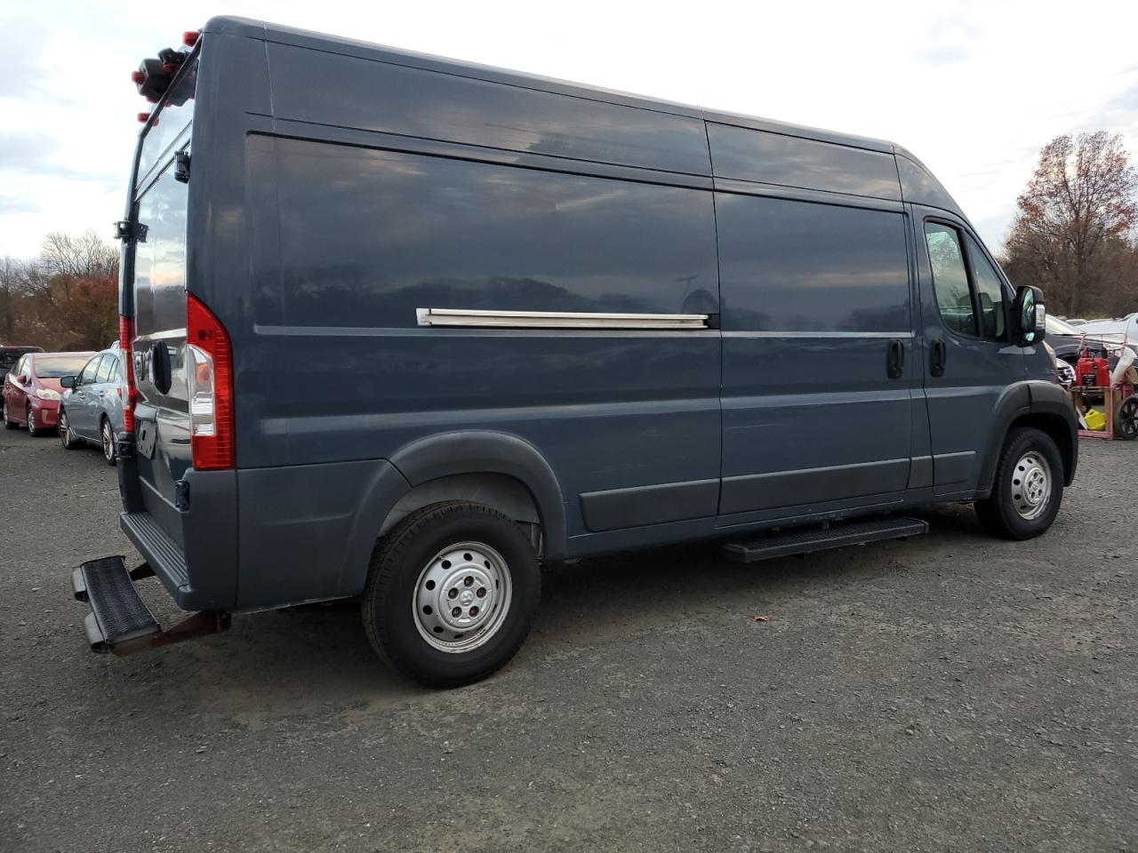RAM PROMASTER 2500 HIGH