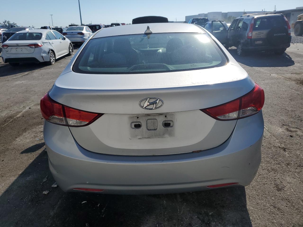 HYUNDAI ELANTRA GLS