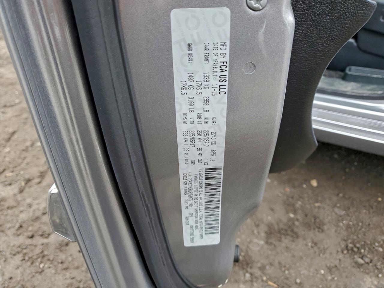 CHRYSLER TOWN & COUNTRY S